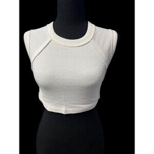 URBAN OUTFITTERS CROP TANK TOP WHITE BEACH VACATION RESORT XSMALL
